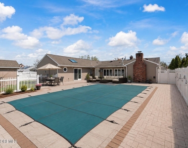 41 Poplar Avenue - Photo Thumbnail 25