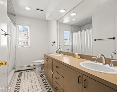 41 Poplar Avenue - Photo Thumbnail 16