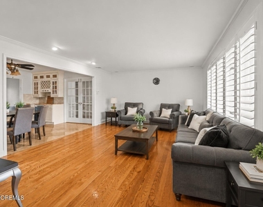 41 Poplar Avenue - Photo Thumbnail 2