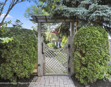 606 3rd Avenue - Photo Thumbnail 31
