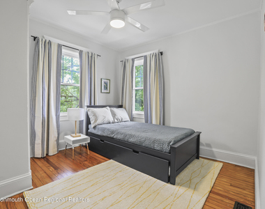 606 3rd Avenue - Photo Thumbnail 20
