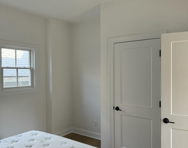 22 Atlantic Avenue - Photo Thumbnail 5