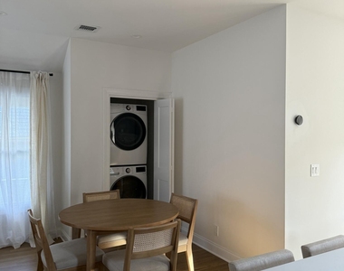22 Atlantic Avenue - Photo Thumbnail 3