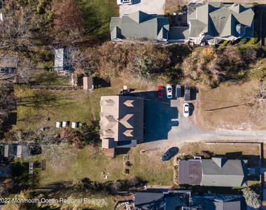154 Vansant Avenue - Photo Thumbnail 10