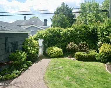 312 Boston Boulevard - Photo Thumbnail 32