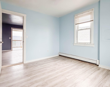 13 Decatur Avenue - Photo Thumbnail 38