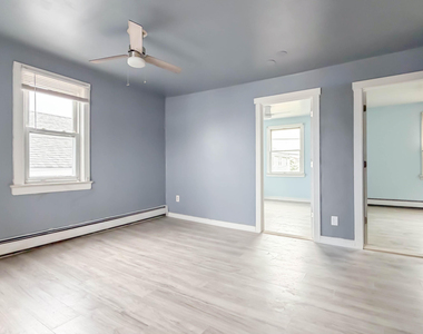 13 Decatur Avenue - Photo Thumbnail 15