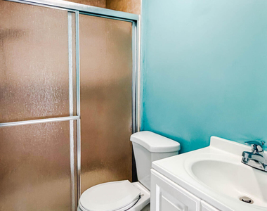 13 Decatur Avenue - Photo Thumbnail 23