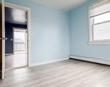 13 Decatur Avenue - Photo Thumbnail 36