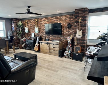 510 Deal Lake Drive - Photo Thumbnail 1