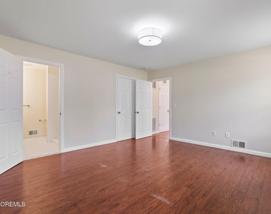 477 Glenwood Avenue - Photo Thumbnail 23