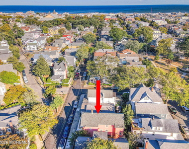 120 Mount Tabor Way - Photo Thumbnail 3