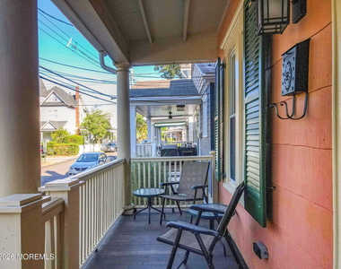 120 Mount Tabor Way - Photo Thumbnail 2