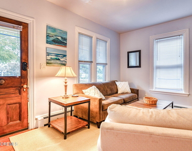 120 Mount Tabor Way - Photo Thumbnail 6