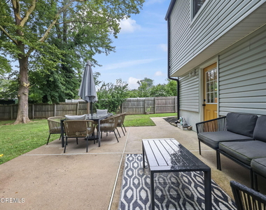 13 Woodland Road - Photo Thumbnail 29
