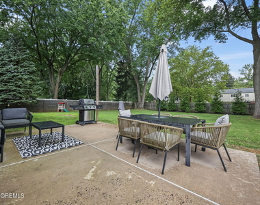 13 Woodland Road - Photo Thumbnail 30