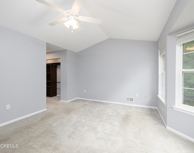 75 Mc Kinley Drive - Photo Thumbnail 18