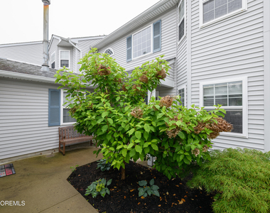 75 Mc Kinley Drive - Photo Thumbnail 30