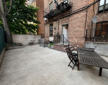 998 Bushwick Avenue - Photo Thumbnail 13