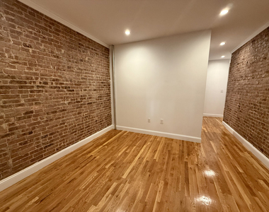 998 Bushwick Avenue - Photo Thumbnail 3