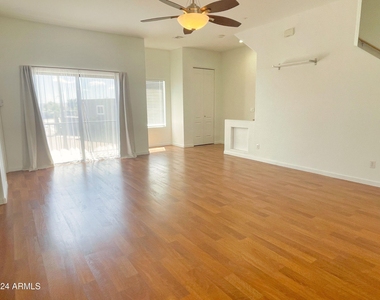 4637 E Culver Street - Photo Thumbnail 2
