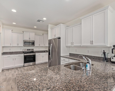 6915 E Boise Street - Photo Thumbnail 14