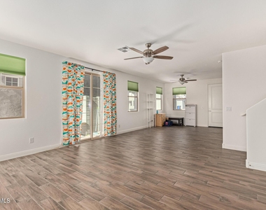 6915 E Boise Street - Photo Thumbnail 8