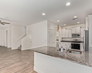 6915 E Boise Street - Photo Thumbnail 13