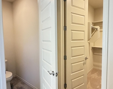 8529 S 67th Drive - Photo Thumbnail 37