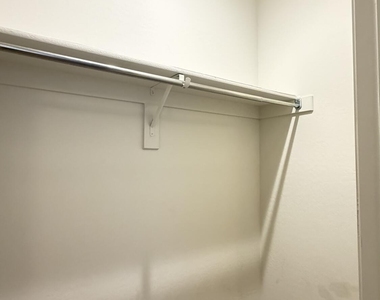 8529 S 67th Drive - Photo Thumbnail 17