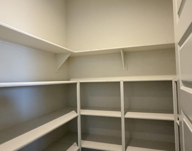 8529 S 67th Drive - Photo Thumbnail 24