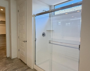 8529 S 67th Drive - Photo Thumbnail 35