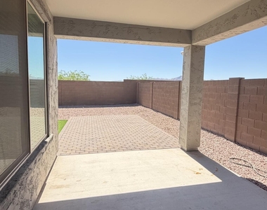 8529 S 67th Drive - Photo Thumbnail 39
