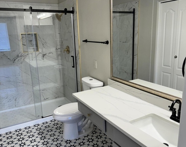 2134 E Broadway Road - Photo Thumbnail 6