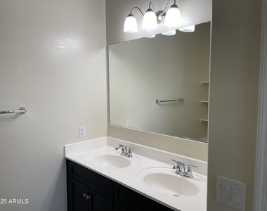 3745 N 298th Avenue - Photo Thumbnail 19
