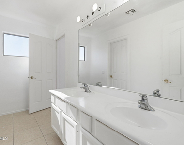 1166 E Stottler Drive - Photo Thumbnail 22