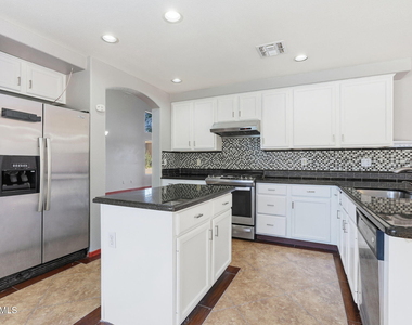 1166 E Stottler Drive - Photo Thumbnail 3