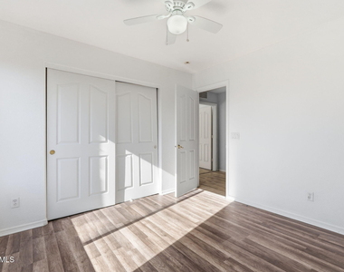 1166 E Stottler Drive - Photo Thumbnail 16