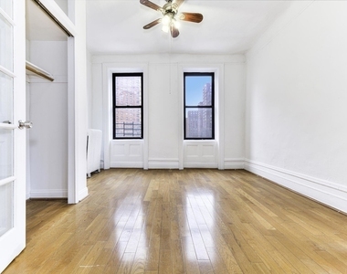 3139 Broadway - Photo Thumbnail 5