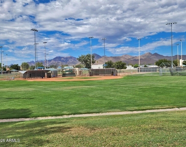 10115 E Mountain View Road - Photo Thumbnail 43