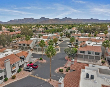 10115 E Mountain View Road - Photo Thumbnail 33