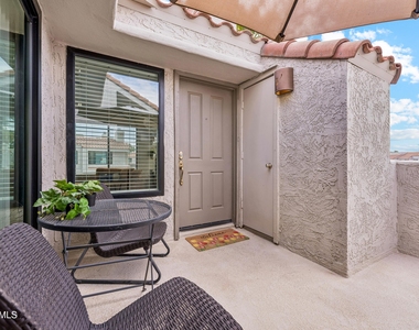 10115 E Mountain View Road - Photo Thumbnail 3