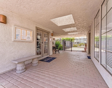 10115 E Mountain View Road - Photo Thumbnail 27