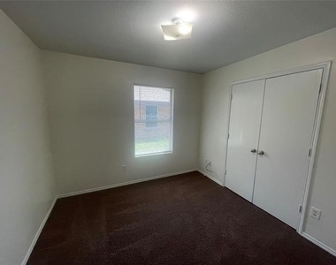 1306 Trent Street - Photo Thumbnail 5