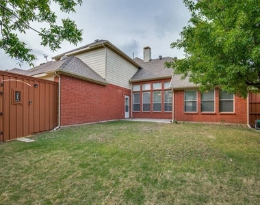 3548 Brewster Drive - Photo Thumbnail 24