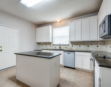 3548 Brewster Drive - Photo Thumbnail 8