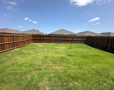 1117 Southfield Drive - Photo Thumbnail 13