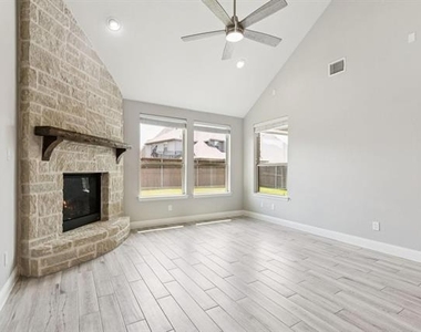 3721 Norwood Avenue - Photo Thumbnail 22