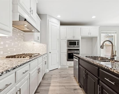 3721 Norwood Avenue - Photo Thumbnail 26
