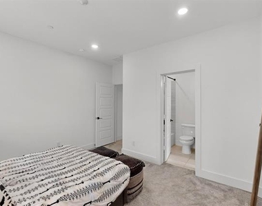 1077 Maverick Drive - Photo Thumbnail 26